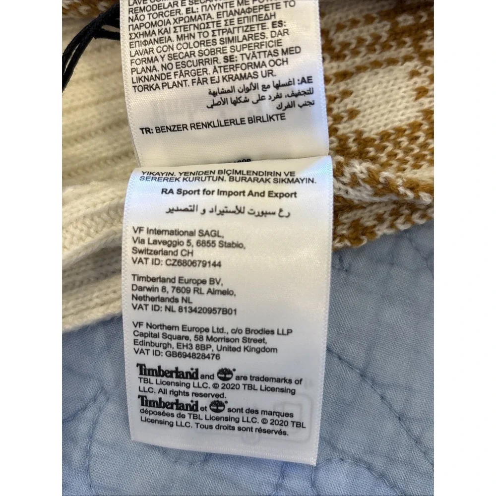 Timberland Scarf NWT Wheat Plaid One Size Winter Fall Logo T101808